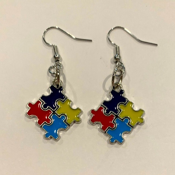 Dynamic Duo Designs Jewelry - Autism Awareness puzzle piece 🧩 charm earrings
